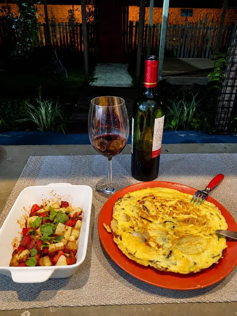 Mi Casa, Su Casa — restaurante e culinária